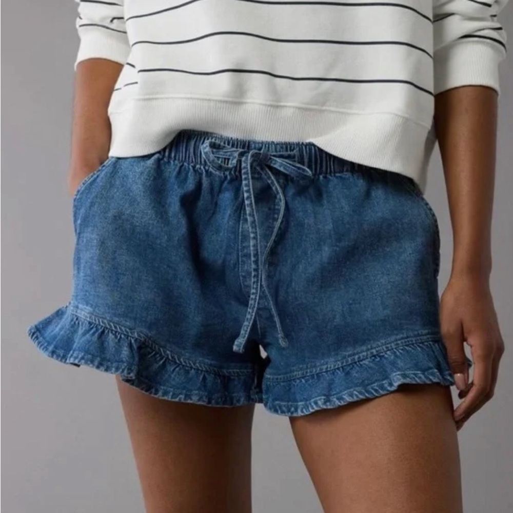 American Eagle Denim Ruffle Hem Women Shorts